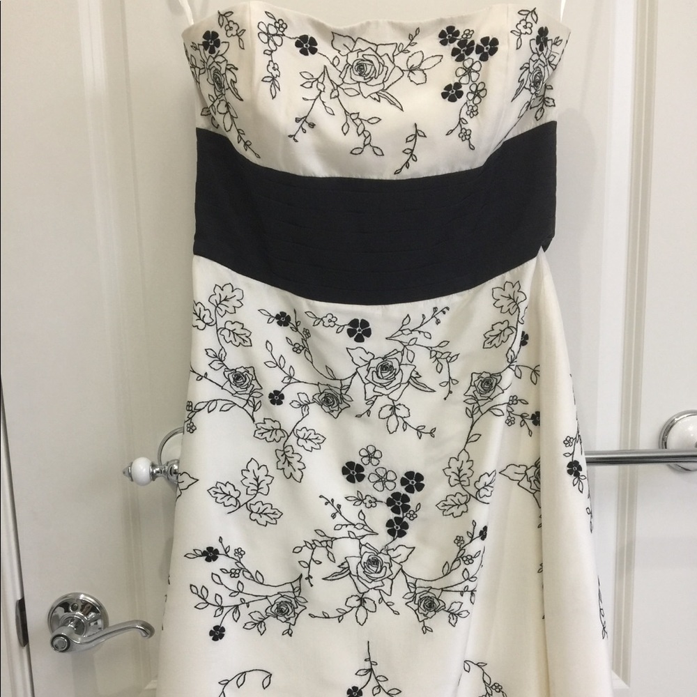 White House Black Market dress